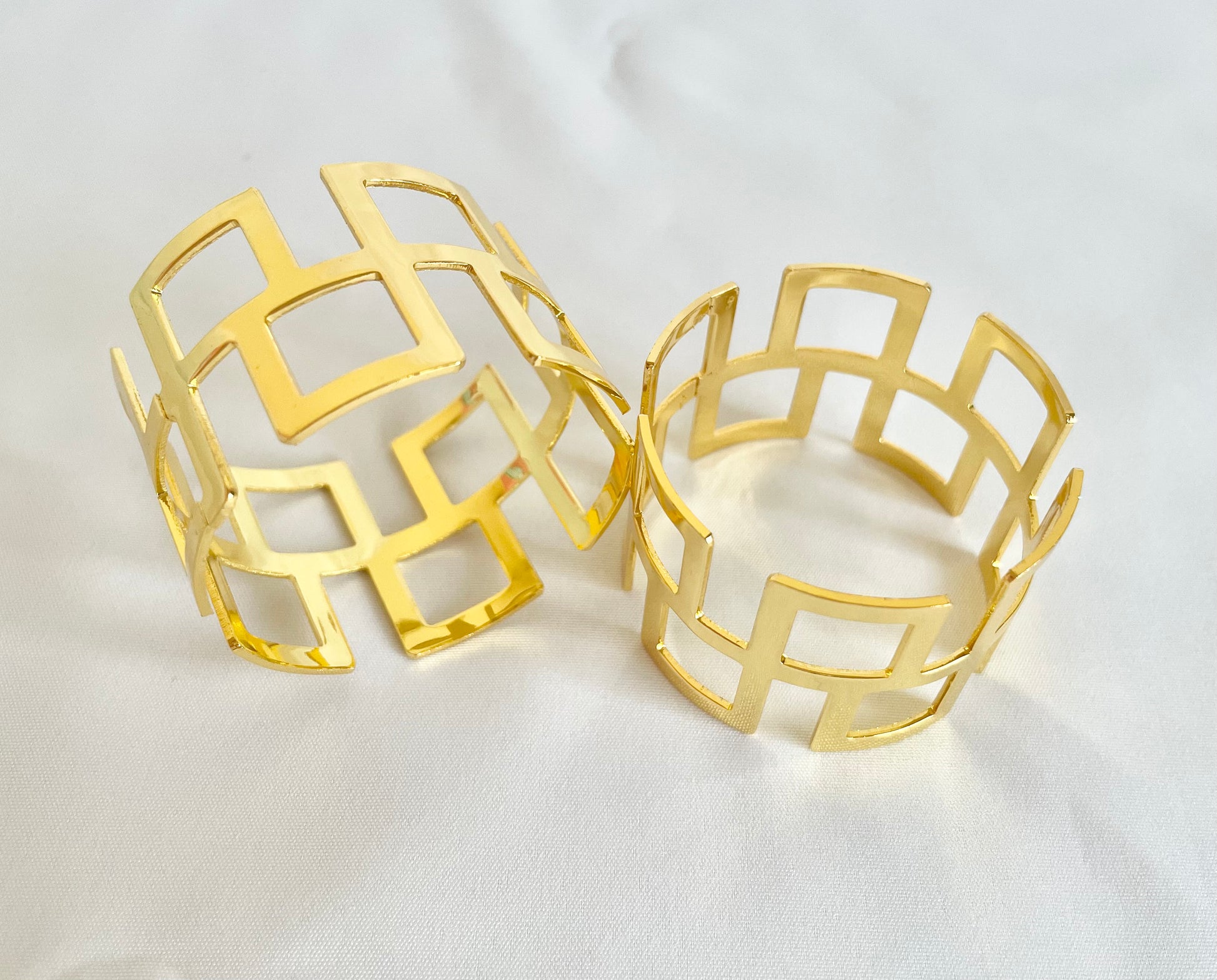 Elegant Napkin Rings Gold