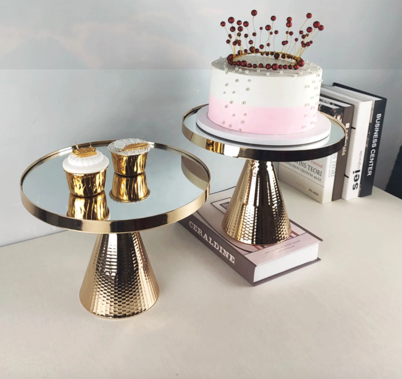 Elegant Cake Tray Premium Cake Serving Tray