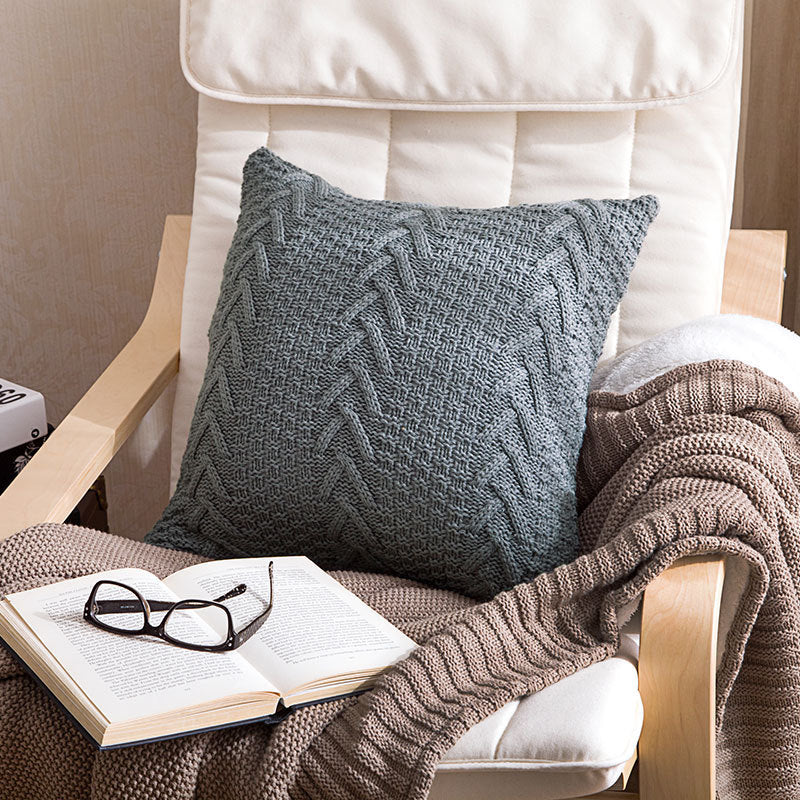 Thick wool knitted pillowcase Blue