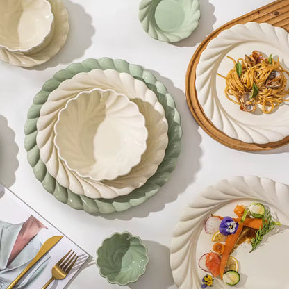 Lottie Cream Dinnerware Collection