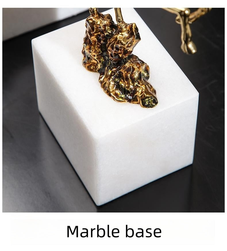 Durango Dust Elk Tabletop Decor