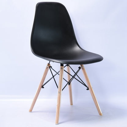 Fashionable And Simple Plastic Dining Chair Black